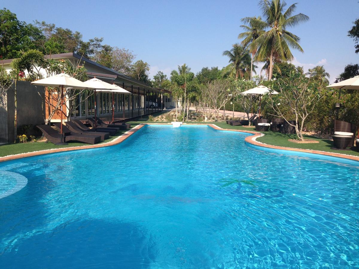 Check In And Chill Out Hotel Ban Laem Sok ภายนอก รูปภาพ